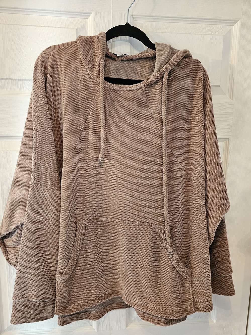Cozy Chenille Hooded Pullover Top in Tan